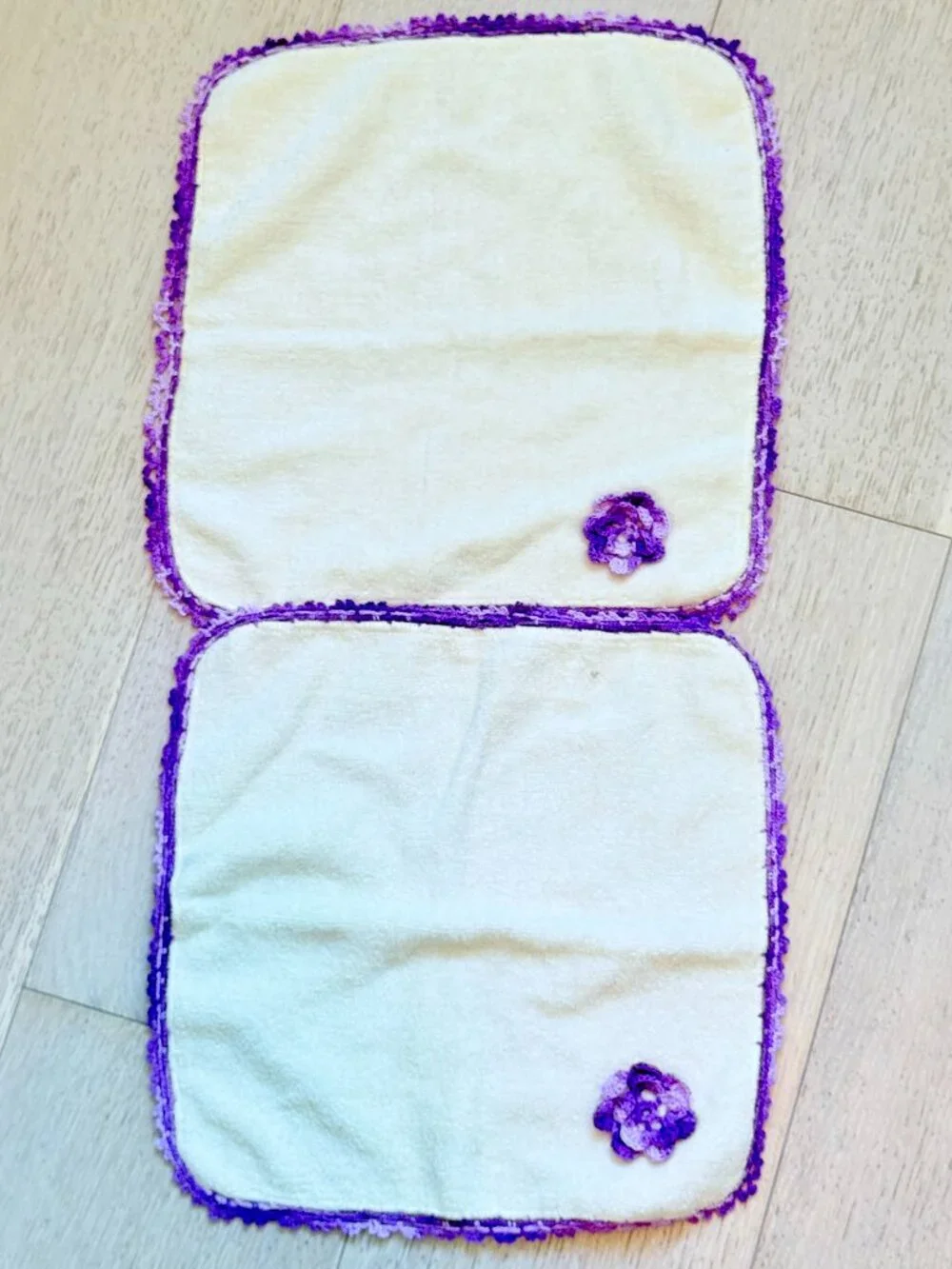Vintage Montgomery Ward Crochet Trim Cream Towel Washcloth Set Purple Floral USA
